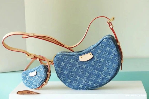 Aaa replica bags VUITTON MM Croissant LOUIS 0803